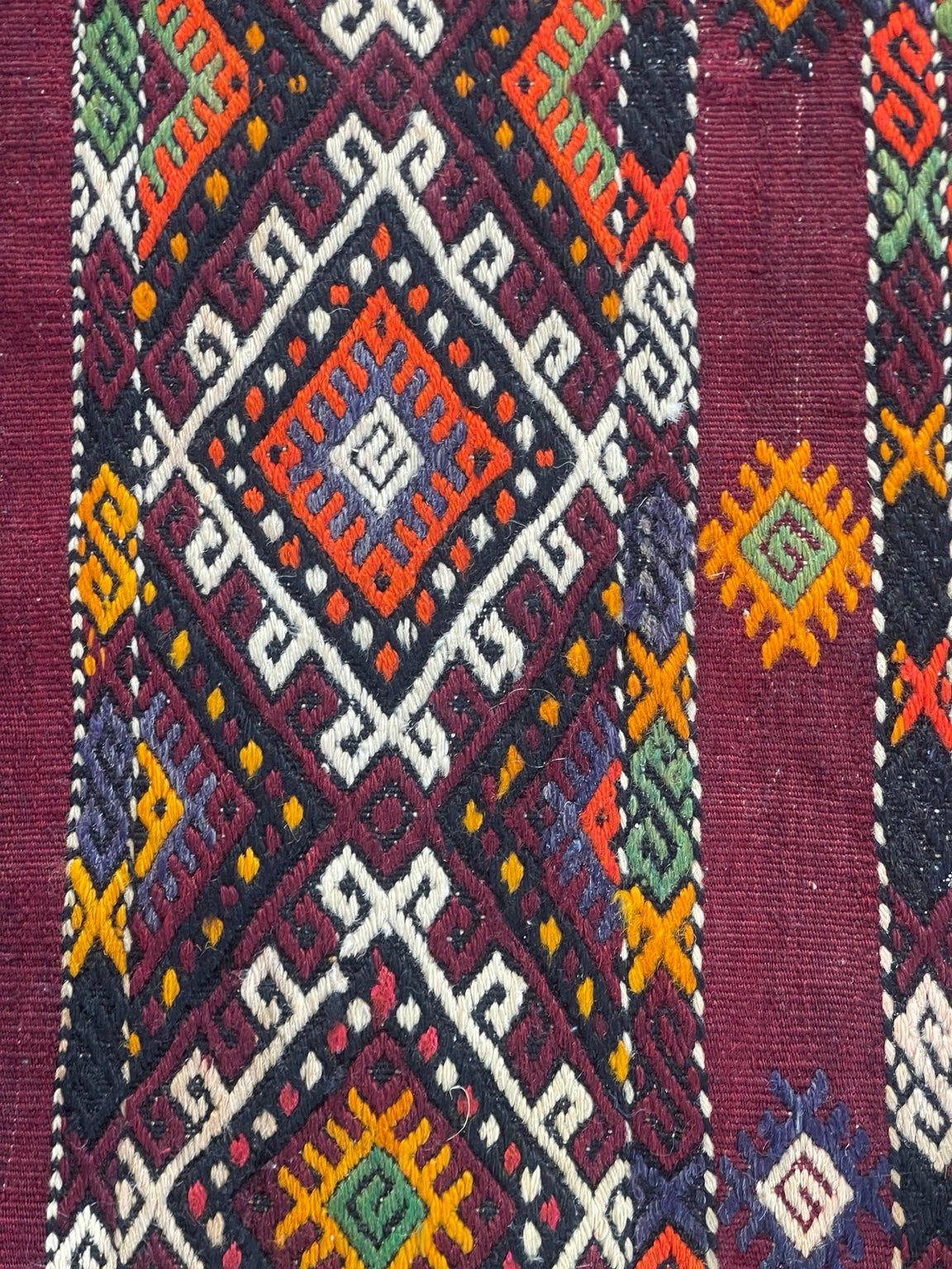 Kilim Sivas incandescent 182 cm X 213 cm