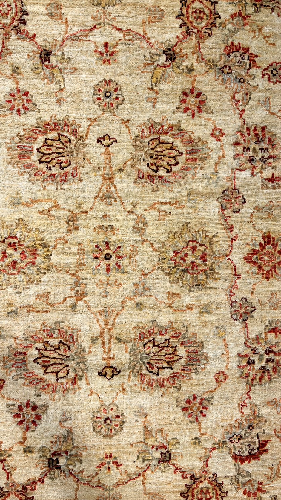 Tapis pakistanais en laine – Motifs floraux sur fond beige – 117 × 79 cm