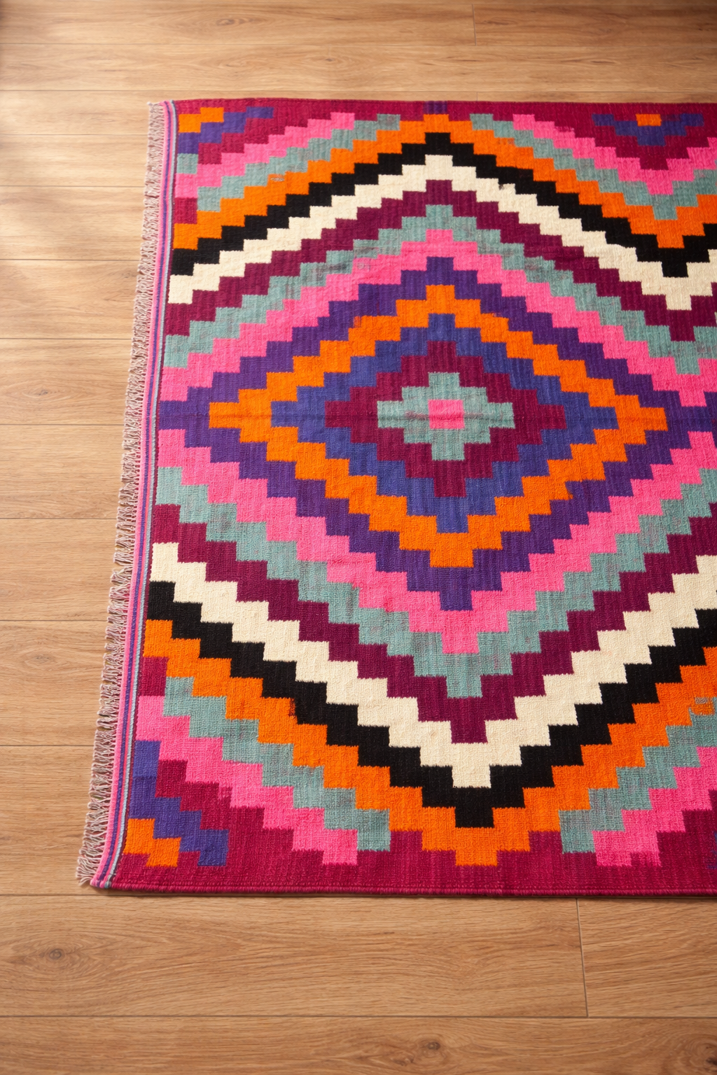 Kilim Kandira Fuchsia ( Kocaeli) - Ma boutique