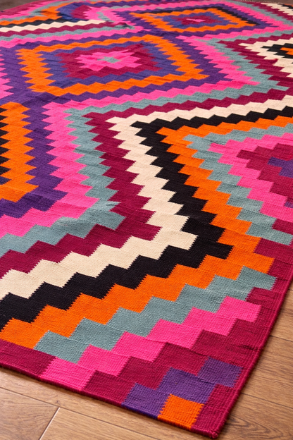Kilim Kandira Fuchsia ( Kocaeli) - Ma boutique